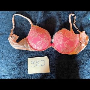 Victoria’s Secret Pink Underwire Bra